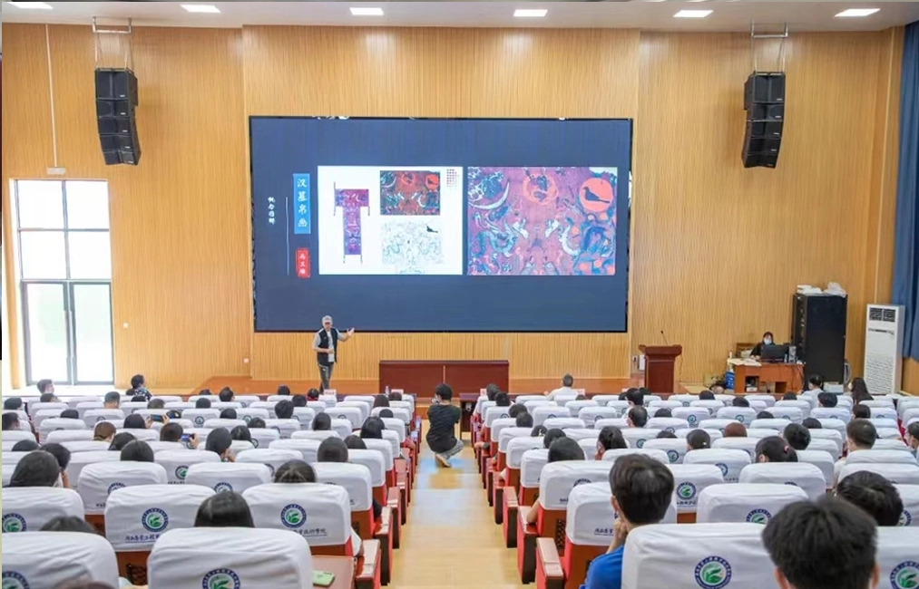 ระบบเสียงระดับมืออาชีพสำหรับวิทยาลัยอาชีวศึกษาวิศวกรรมการเกษตร Guangxi