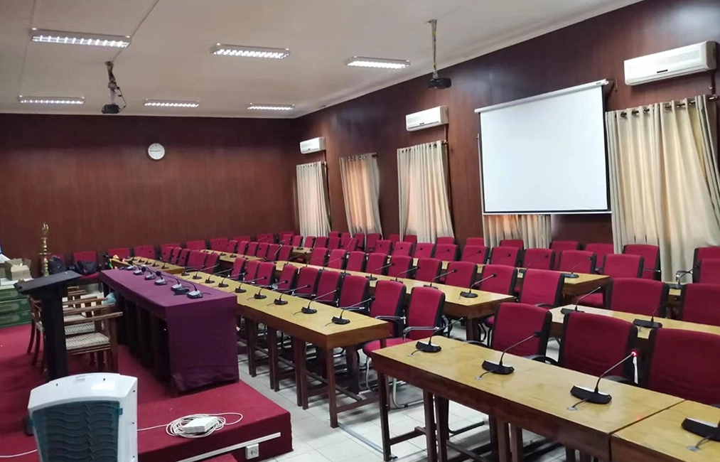 ระบบการประชุมสำหรับมหาวิทยาลัย peradeniya ในศรีลังกา