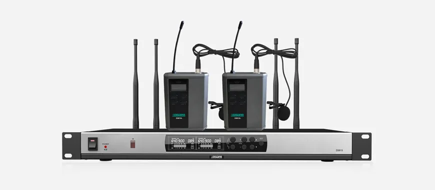 True Diversity UHF Wireless Microphone System (2 rechargable clip-type mic) - 翻译中...