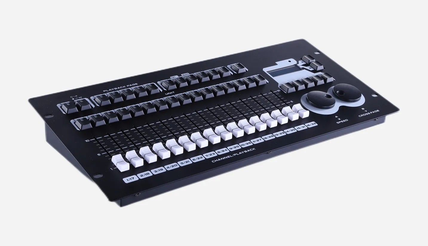 256-Channel DMX Intelligent Lighting Console - 翻译中...