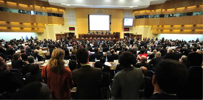 Digital Conference System Solution for Multiple Meeting Scenarios D7111 - 翻译中...