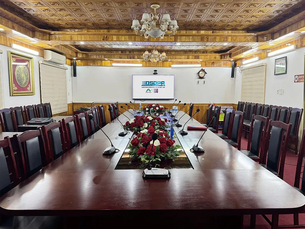 Intelligent Conference System for Vinacomin in Vietnam - 翻译中...