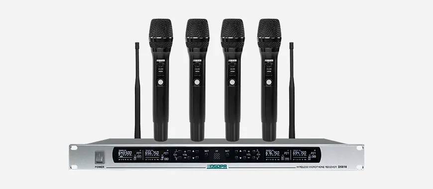 True Diversity UHF Wireless Microphone System - 翻译中...
