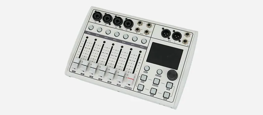 Digital Mixing Console with USB Audio Interface - 翻译中...